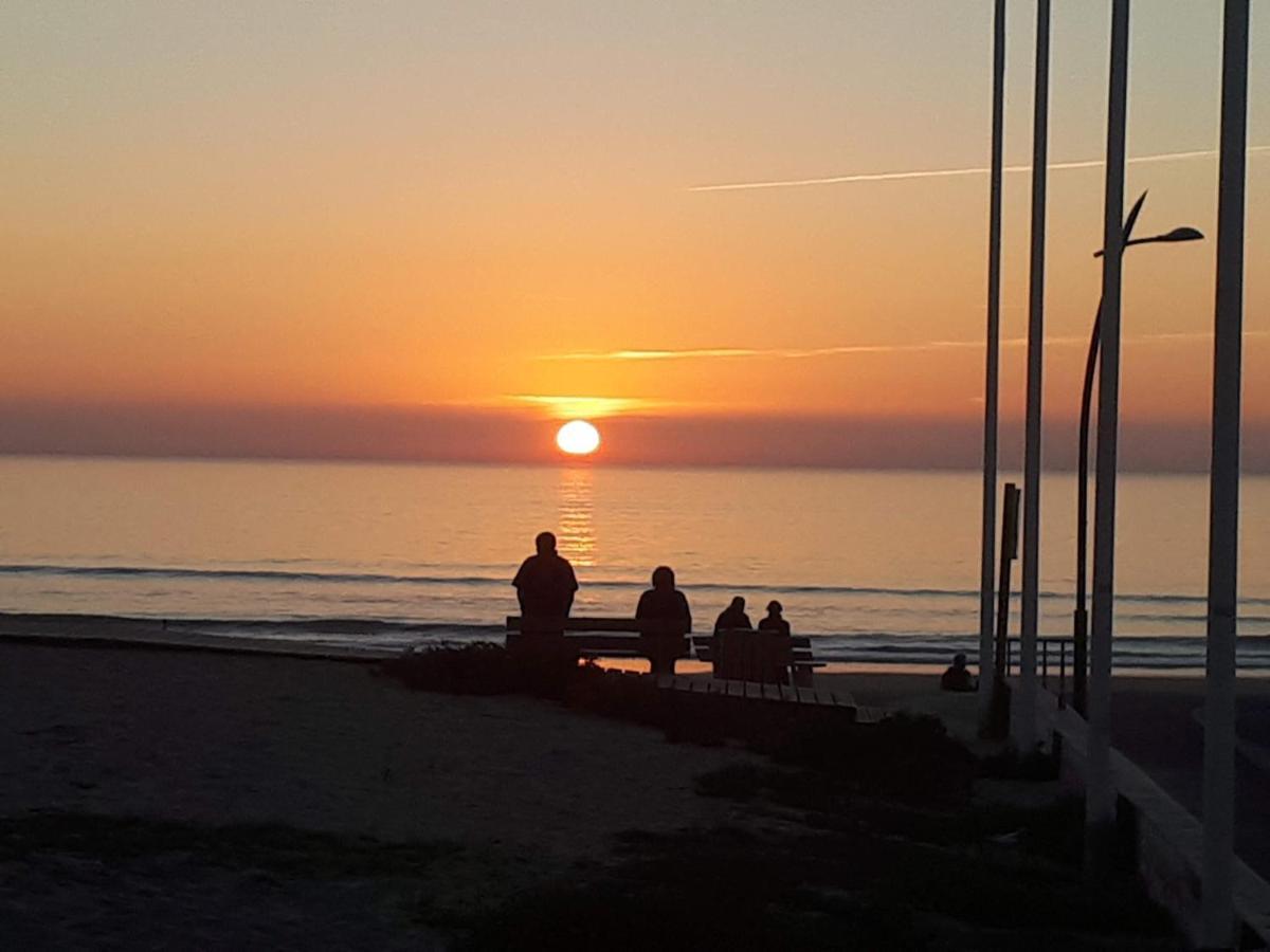 Coucher De Soleil Vensac Ocean Montalivet Dış mekan fotoğraf
